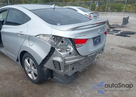 2013 Hyundai Elantra Gls из США, поврежденный, VIN 5NPDH4AE8DH385716